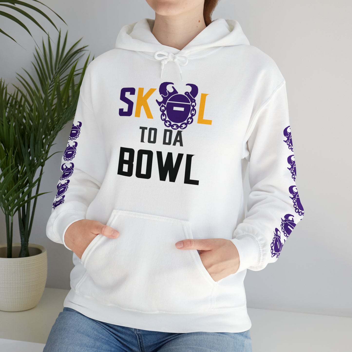 Unisex Heavy Blend™ Hooded Sweatshirt - to da BOWL + Game Day Helmet (Sleeves)